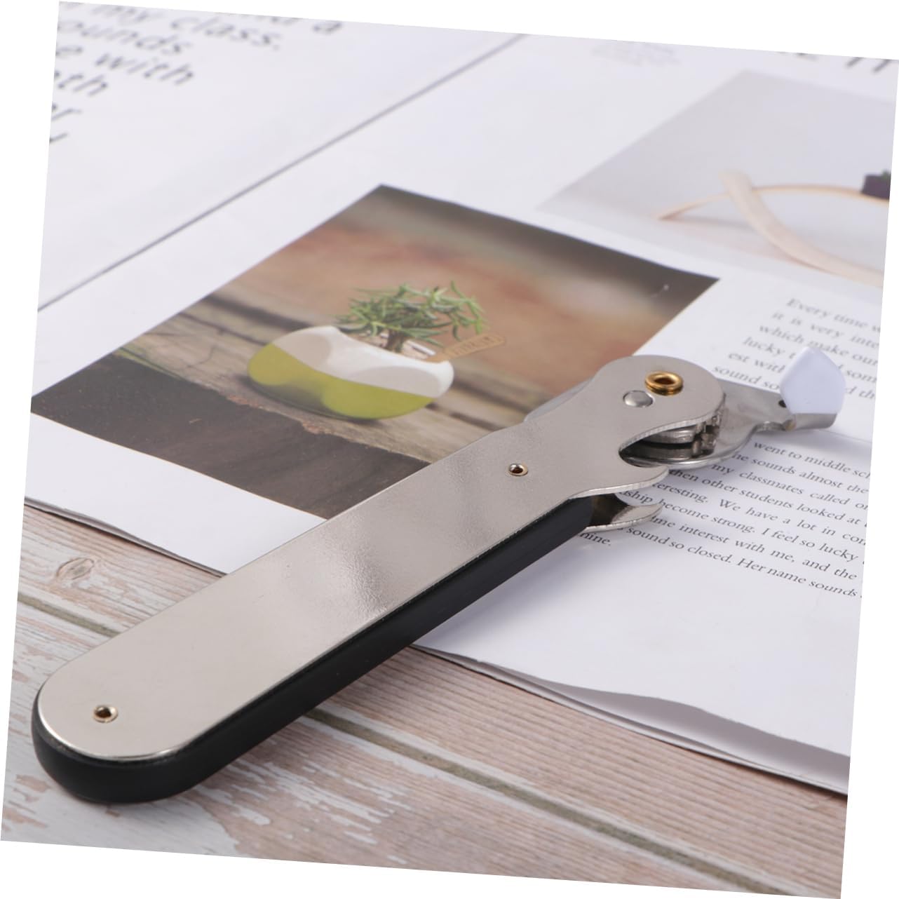 GRIRIW Multi-Use Can Opener with Bottle Opener and Lid Opener