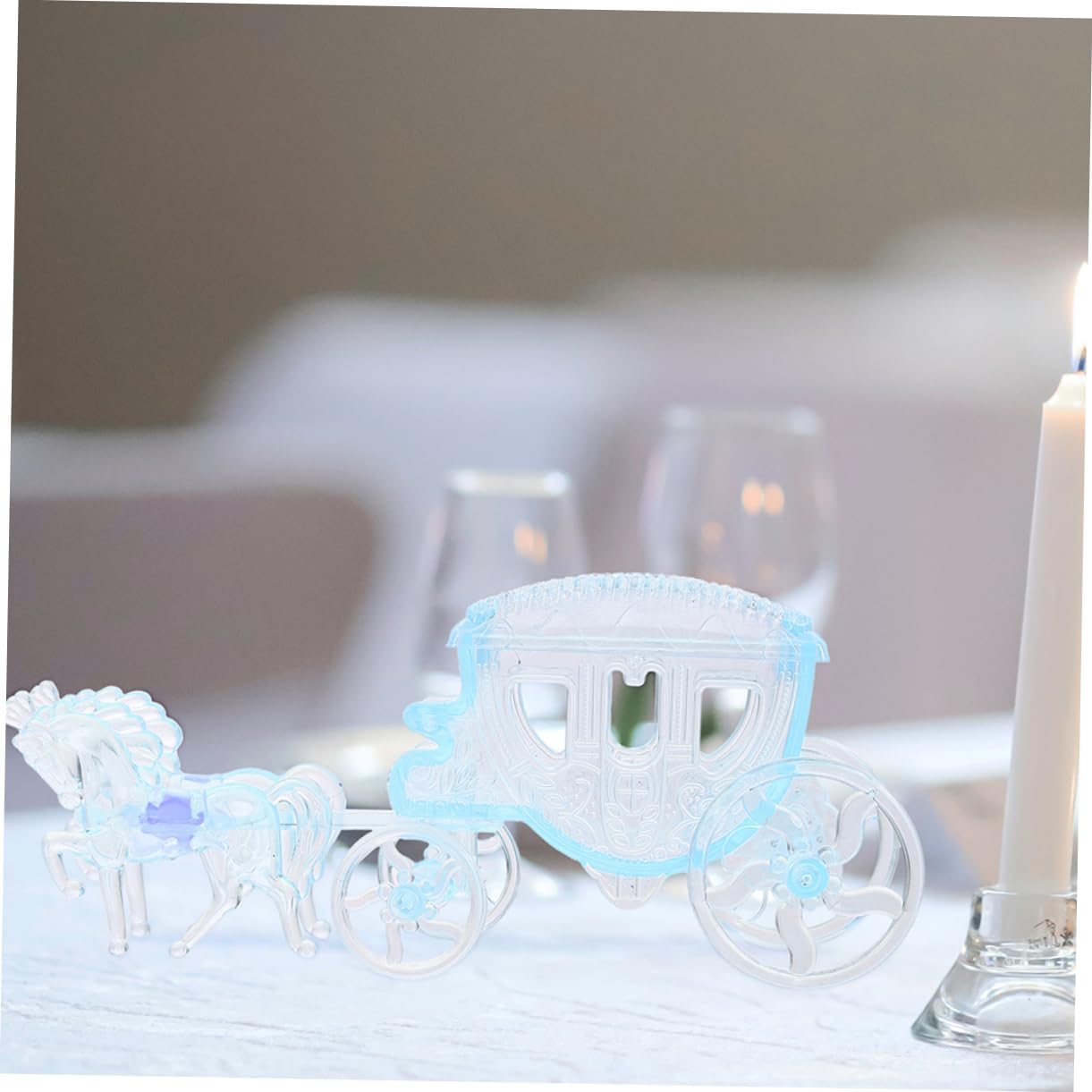 2pcs Carriage Candy Box Creative Wedding Favor Containers