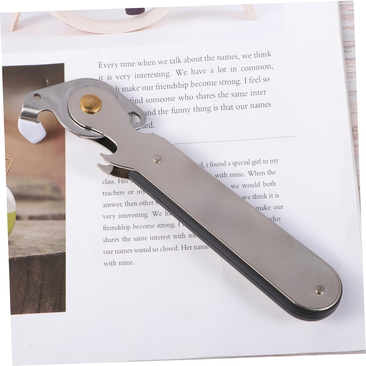 KICHOUSE Electric Can Opener with Grip Comfort