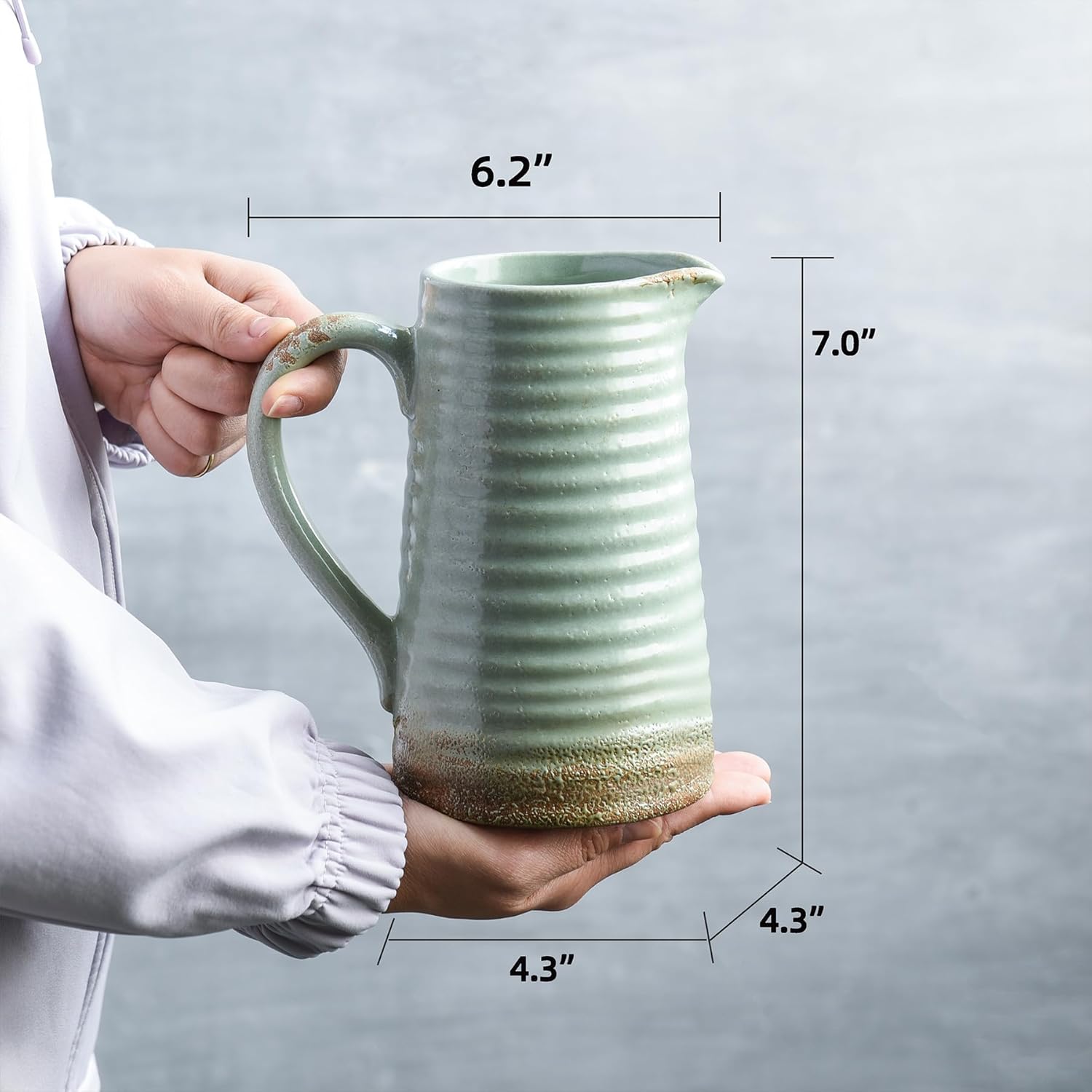 Quoowiit Rustic Ceramic Vase with Handle Green