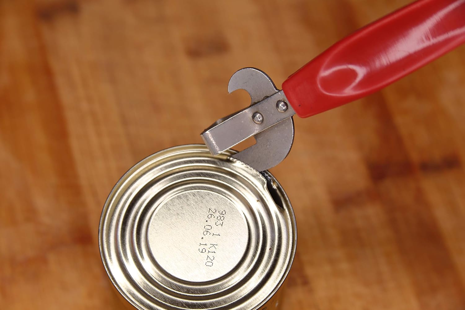 Manual Can Opener 2-in-1 Can and Bottle Opener for Camping