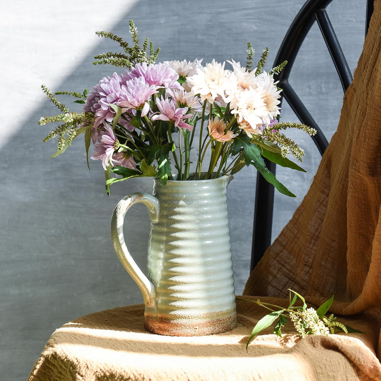 Quoowiit Rustic Ceramic Vase with Handle Green
