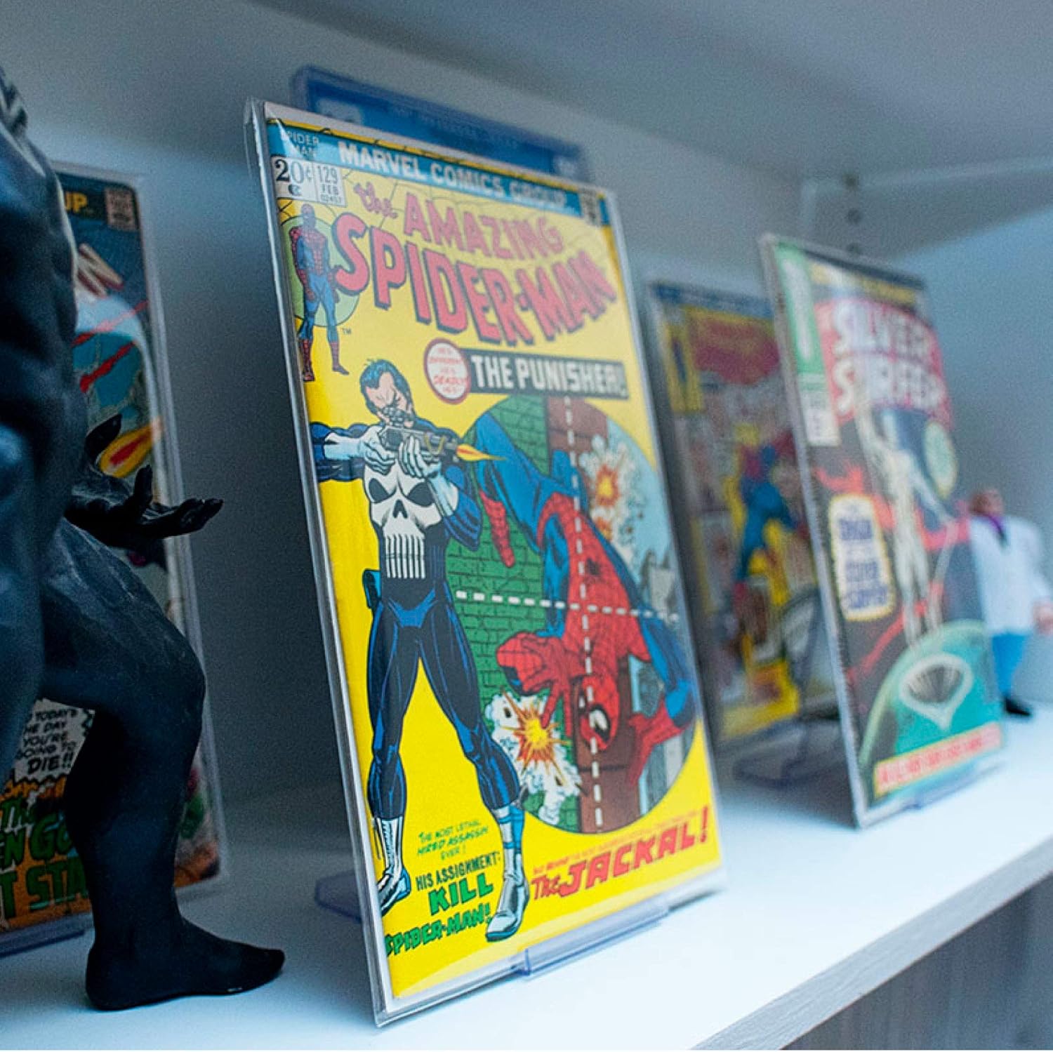CollectorMount 4 Pack Comic Book Mount Display