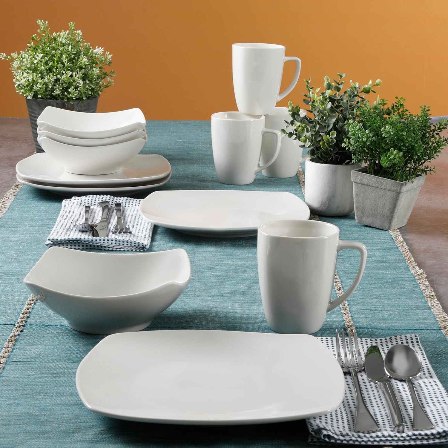 Gibson Home Zen Buffet 24-Piece Dinnerware Set - White